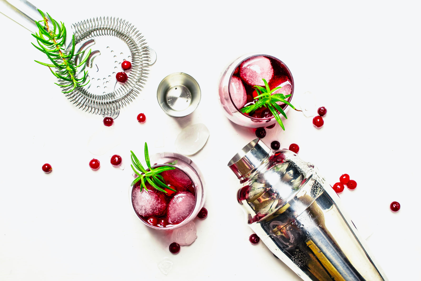 CuffedUp Cocktail: What We’re Sipping this Holiday